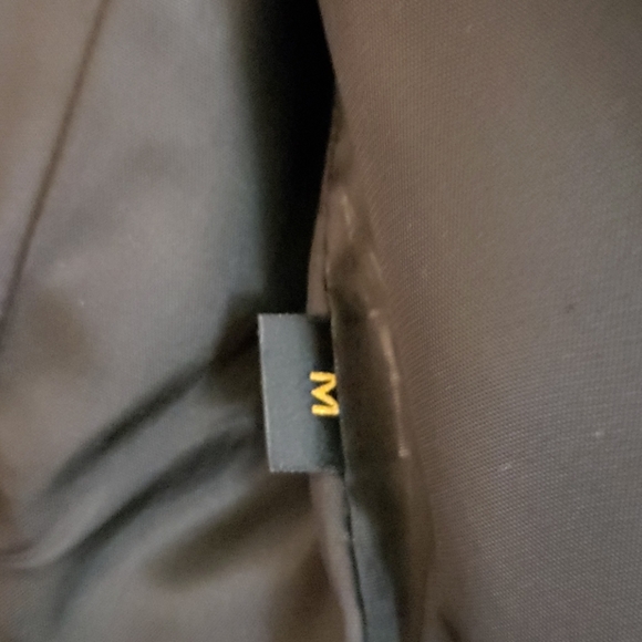 Donna Karan black leather vest - Picture 5 of 7